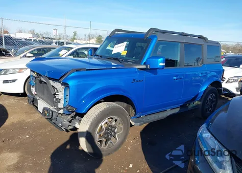 2022 Ford Bronco Outer Banks z USA, uszkodzony, nr VIN 1FMEE5BPXNLB02700